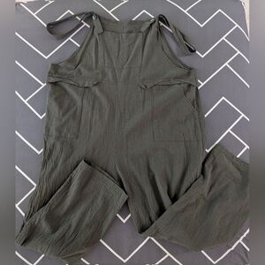 Women's Classic Fashion Collection Jumpsuit